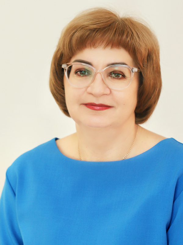 Елизова Анна Адамовна.