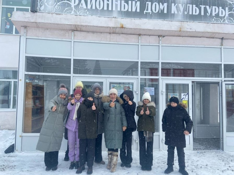 Новогоднее представление «Чудеса под Новый год».