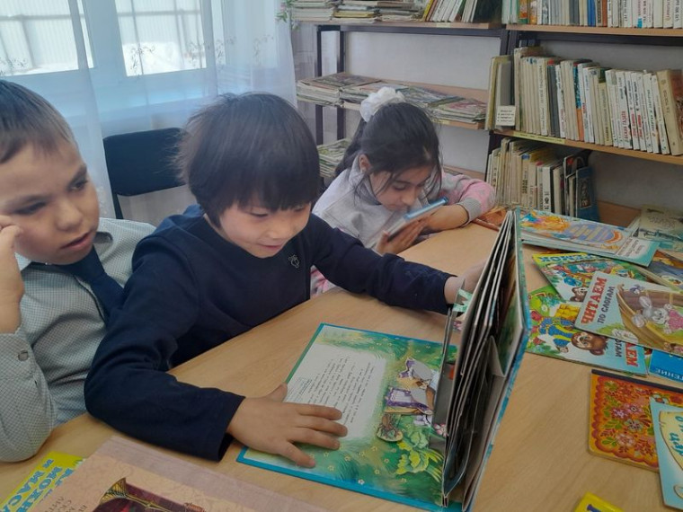 Международный день книгодарения.