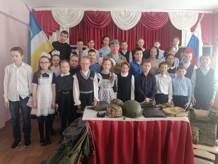 Встреча воспитанников с участником СВО.